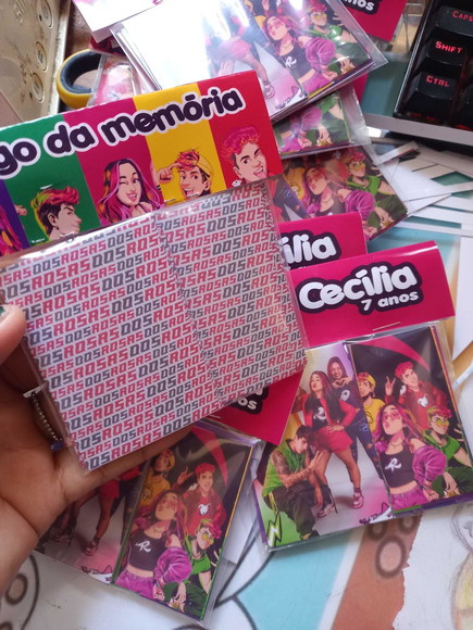 Jogo da Memória Grupo dos Rosas (emily Vick) - Imagem 3