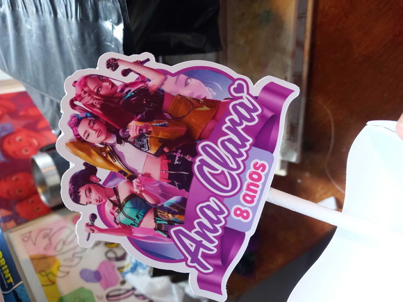 Centro de Mesa Guerreiras do K-pop - Imagem 2