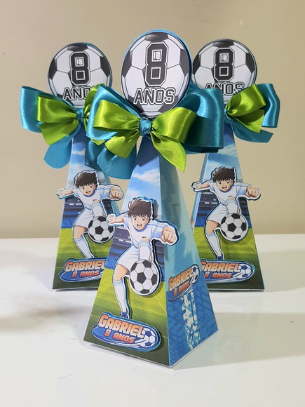 Caixa Pirâmide Capitão Tsubasa - Imagem 2