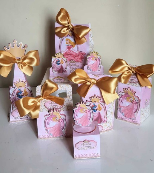 Kit 50 Lembrancinhas para Festa Bela Adormecida/ Aurora