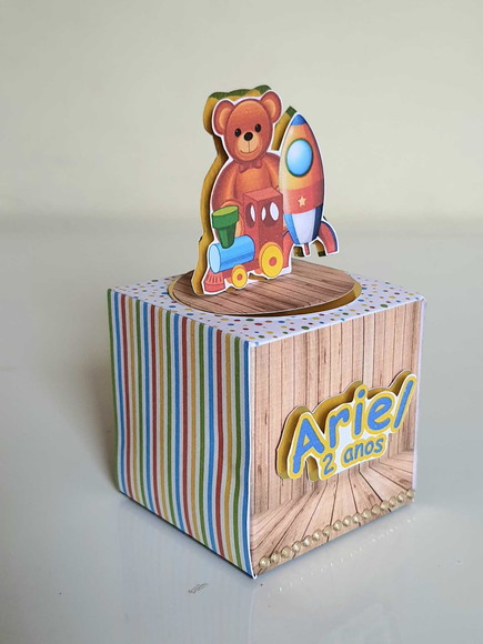Caixa Cubo Fábrica de Brinquedos