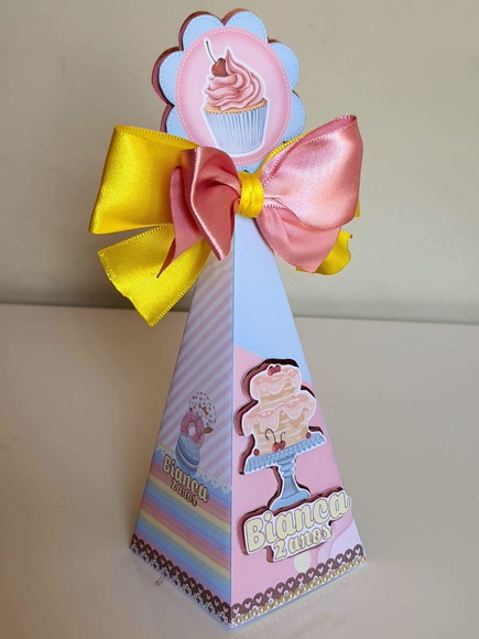 Caixa Pirâmide Confeitaria - Imagem 3