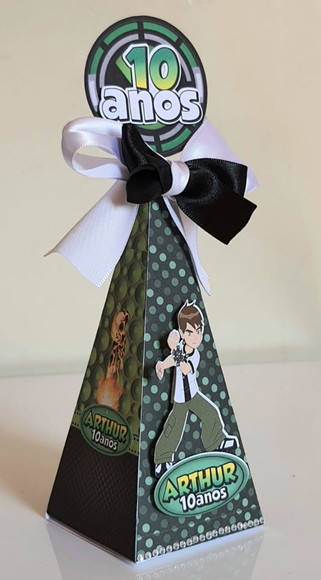 Caixa Pirâmide Ben 10 - Imagem 4