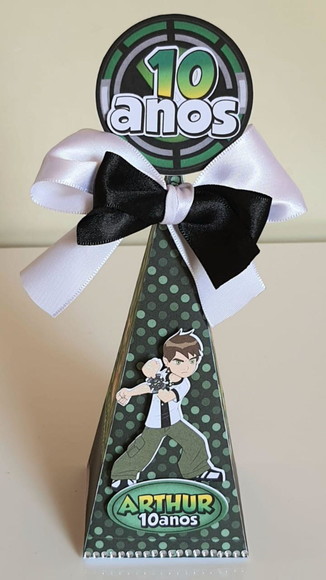 Caixa Pirâmide Ben 10 - Imagem 3