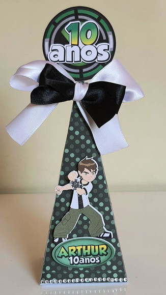 Caixa Pirâmide Ben 10 - Imagem 5