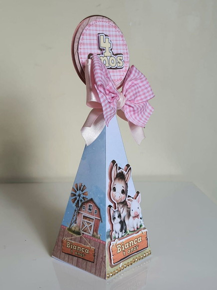 Caixa Pirâmide/cone Fazendinha Rosa - Imagem 4