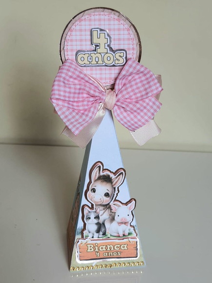 Caixa Pirâmide/cone Fazendinha Rosa - Imagem 5
