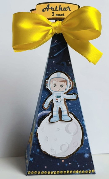Caixa Pirâmide/cone Astronauta - Imagem 2
