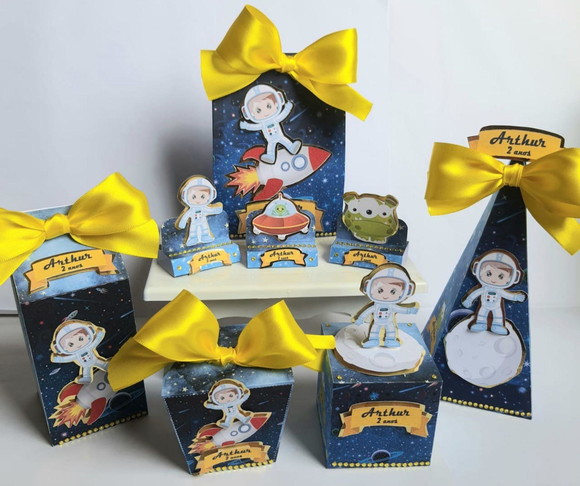 Kit 50 Lembrancinhas de Festa Astronauta