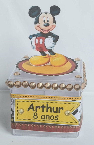 Caixinha Acrílica Personalizada com Tema Mickey