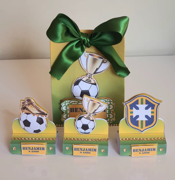 Kit de 50 Lembrancinhas pra Festa Seleção Brasileira Futebol