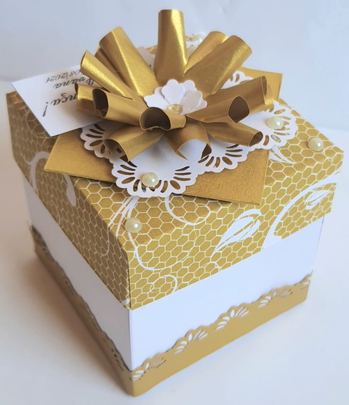 Caixa/lembrancinha para Festa Dourado e Branco - Imagem 2