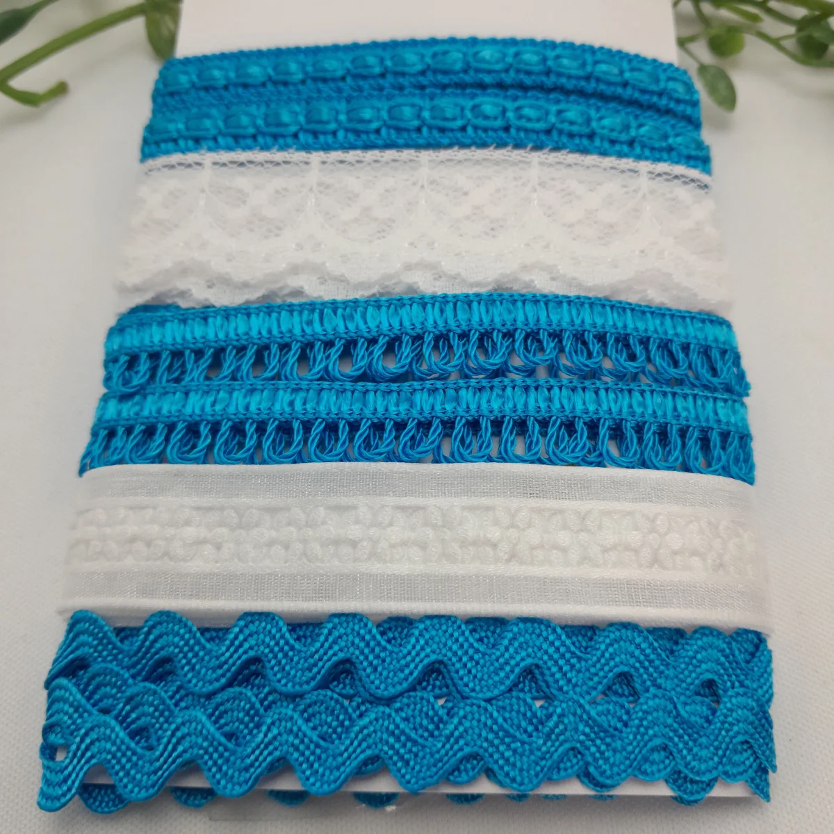 Kit de Aviamentos Azul Turquesa e Branco — Passamanaria, Sianinha, Ponto Curva, Renda e Voil - Imagem 2