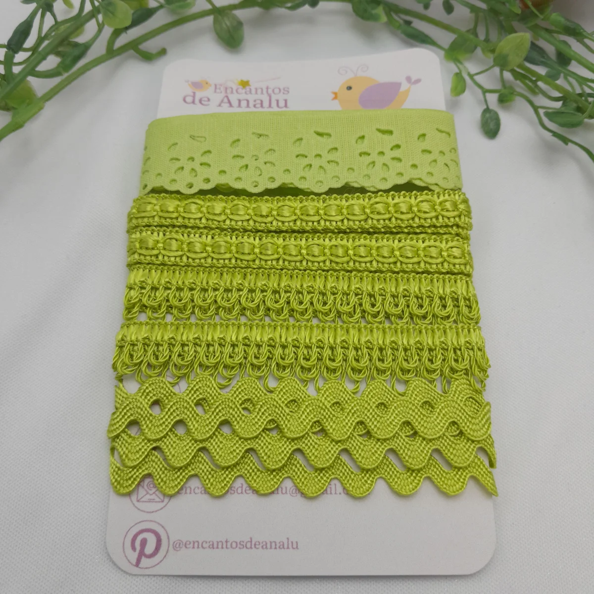 Kit de Aviamentos Coordenados para Artesanato Verde Ervilha - Imagem 2