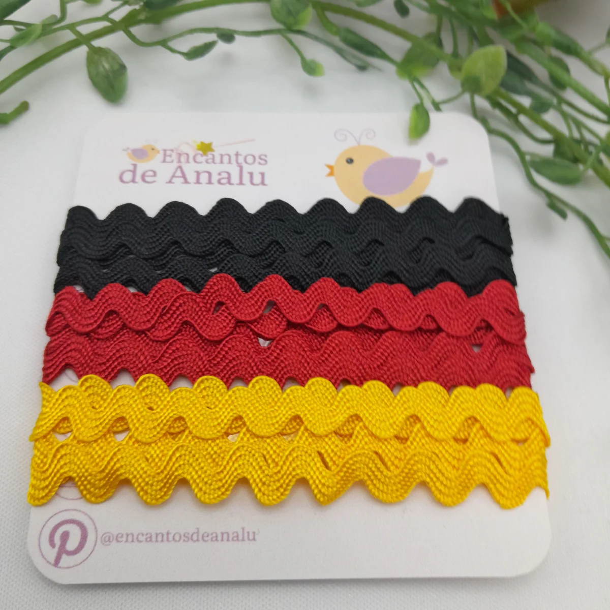 KIt de Sianinhas em Cores Coordenadas Amarelo, Vermelho e Preto para Artesanato e Costura Criativa