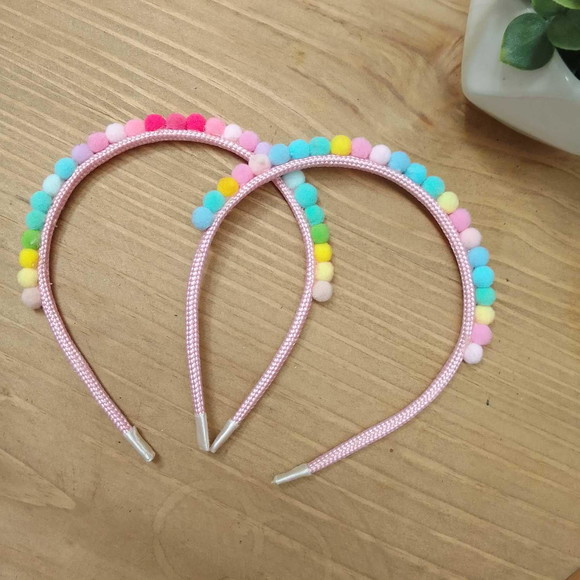 30 Brindes Tiara Pompom