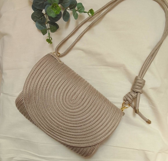 Bolsa Tiracolo em Corda Náutica