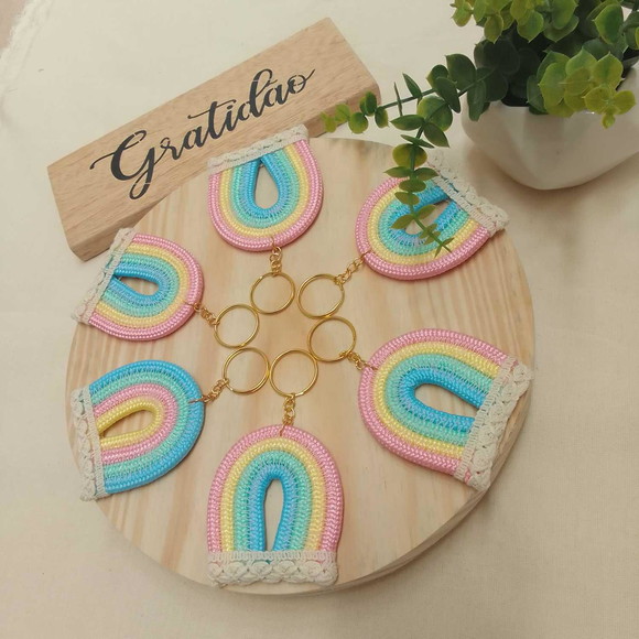 Kit 25 Lembrancinhas Chaveiros Arco Iris