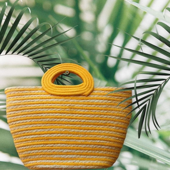 Kit c/ 10 Bolsas de Praia Amarelo com Palha