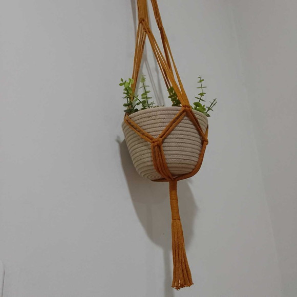 Plant Hanger em Macramê Fio Naútico