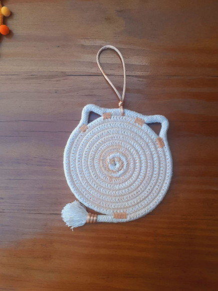 Porta Copos Gatinho ou Sol em Corda de Algodão