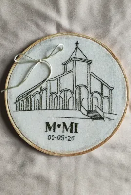 Porta aliança bastidor bordado igreja - Personalizável
