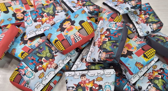 Necessaire Heróis Cut- Meninos e Meninas