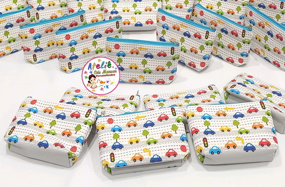 Necessaire Personalizada Carrinhos