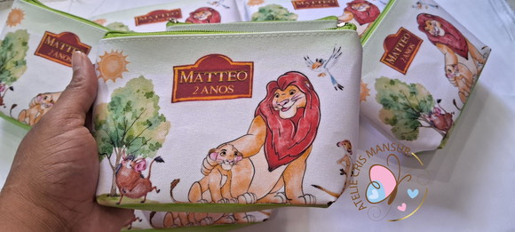 Necessaire Personalizada Rei Leão Aquarela - Imagem 2