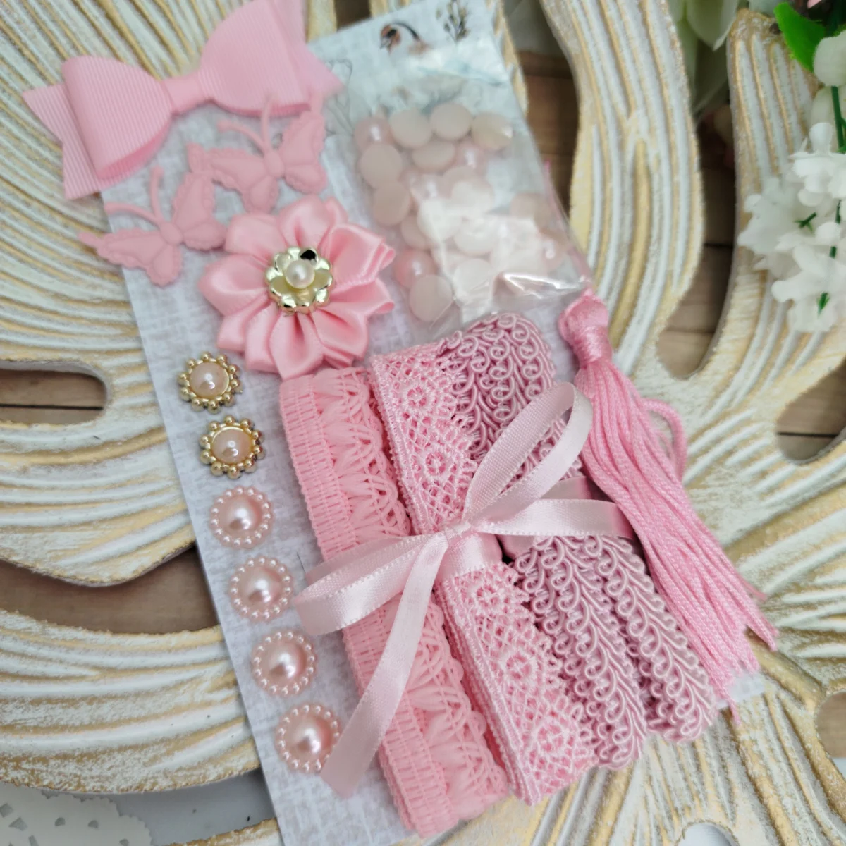 Cartela de Aviamentos e Enfeites Coordenados Rosa - Kit Fracionado Scrapbook e Artesanato