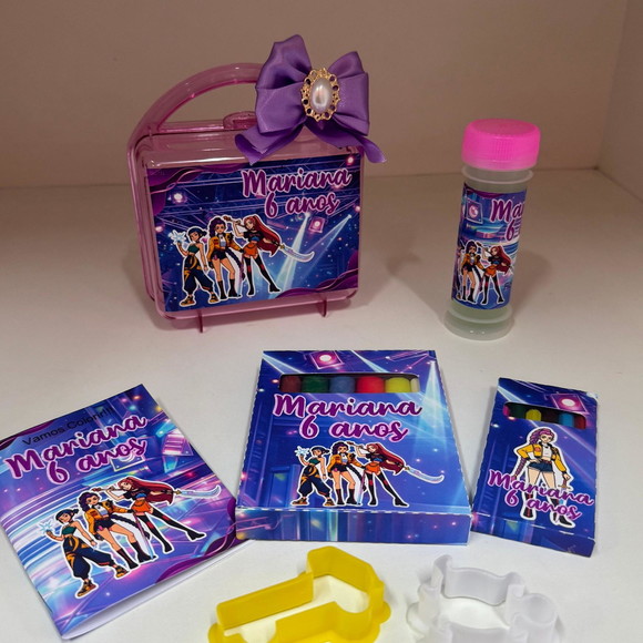 Maleta Acrílica Personalizada Guerreiras do K Pop - Imagem 2