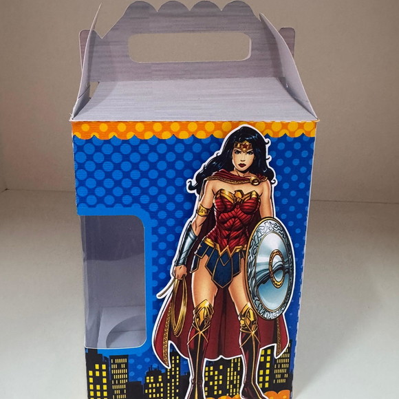 Caixa Surpresa para Lanche e Refrigerante Mulher Maravilha - Imagem 2