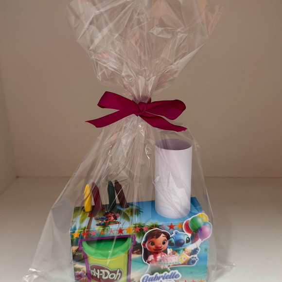 Kit para Colorir com Giz de Cera e Massinha Stitch - Imagem 4