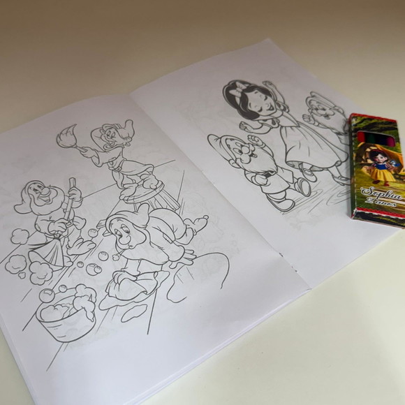Kit para Colorir com Giz de Cera Branca de Neve - Imagem 2