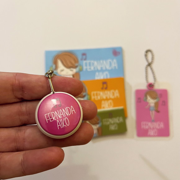 Etiqueta Escolar Menina com Fone - Imagem 2