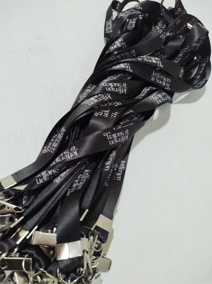 Cordão para Crachá Personalizado Festas e Eventos 20mm - Imagem 2