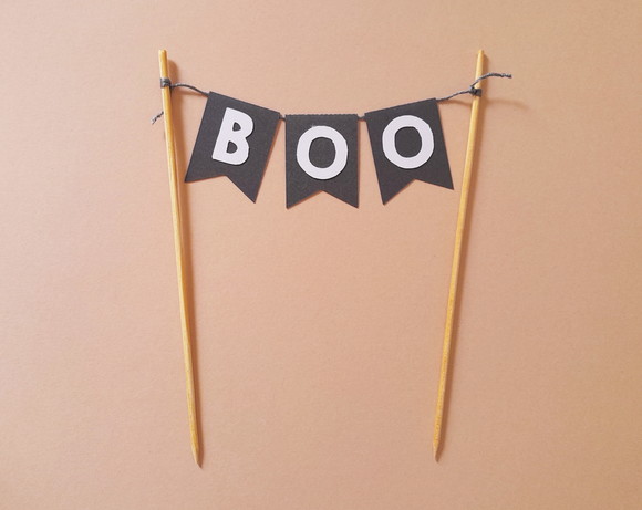 Topo de Bolo Bandeirinhas Boo