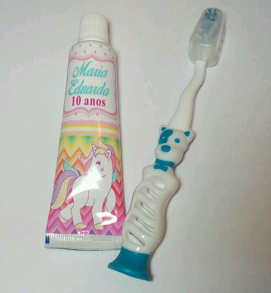 15 Kit Higiene Bucal Personalizado - Tema Unicórnio - Imagem 3