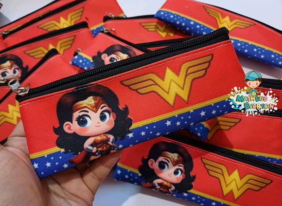25 Estojos Slim Personalizado Mulher Maravilha Tam: 19x7cm