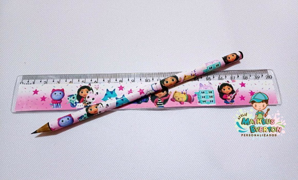 25 Kits Lápis e Régua Personalizado a Casa Mágica da Gabi