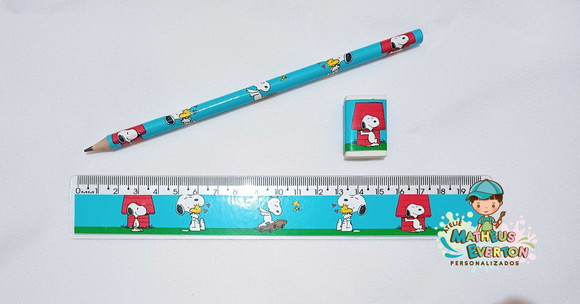 25 Lápis, 25 Réguas e 25 Borrachas Personalizados Snoopy