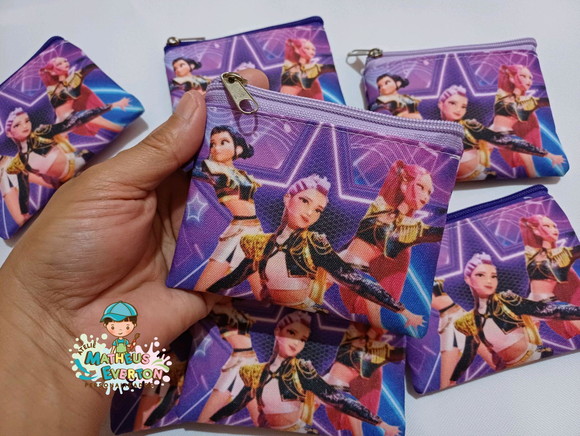 25 Porta Moedas Guerreiras do K-pop Tamanho: 10x12cm - Imagem 5