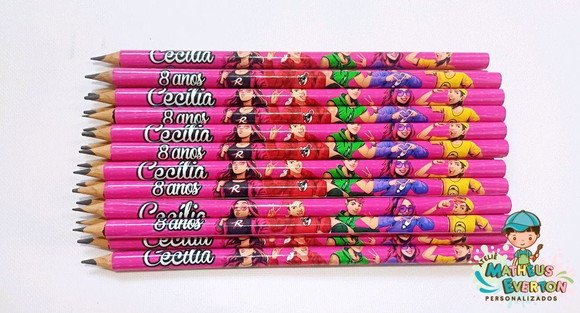 30 Lapis Personalizados Emily Vick