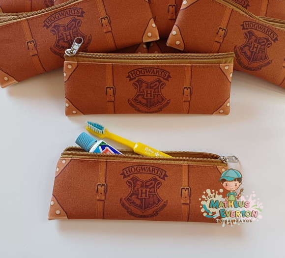 Estojo Slim Porta Higiene Bucal Harry Potter Tam: 19x7
