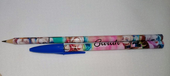 Kit Lápis + Caneta Personalizado - Tema Arlequina