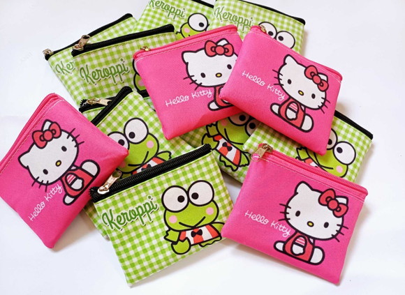 Porta Moedas Personalizada Hello Kitty ( Frente e Verso) - Imagem 3