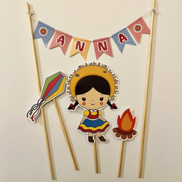 Topo de Bolo Festa Junina Menina