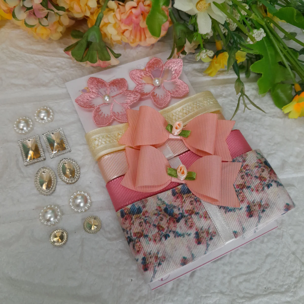 Kit de Fitas, Enfeites e Ornametos Coordenados Vintage Coral, Salmão e Bege para Artes e Scrap - Imagem 2
