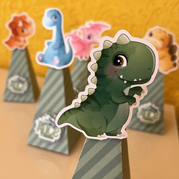 Caixa Pirâmide Festa Dinossauros