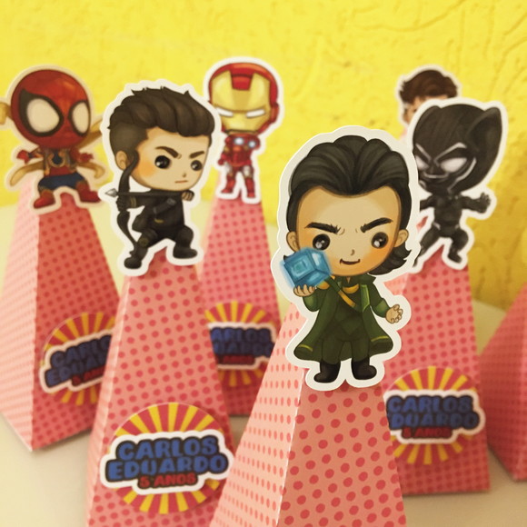 Caixinha Pirâmide Festa Vingadores - Imagem 3